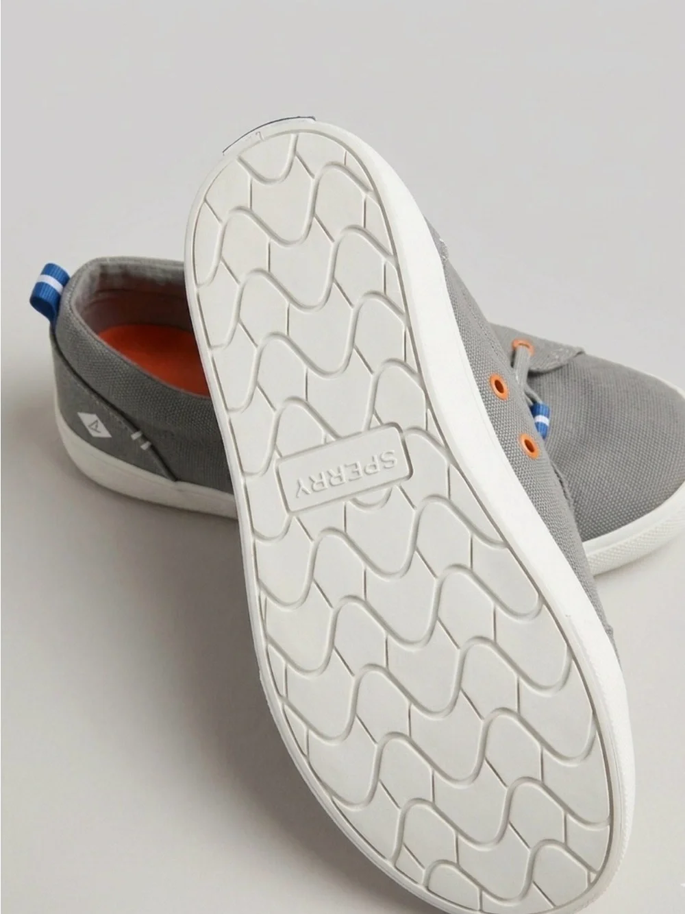 Sperry breathable grey